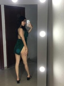 Sweet-and-naughty Public slika