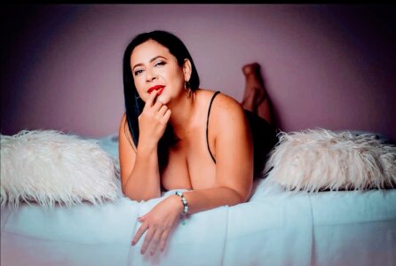 camilareyest sexy Pic 2