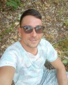 Miki01881 Public Hình