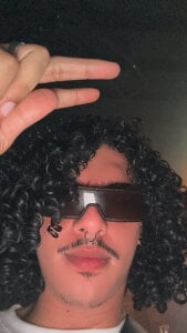 Straight_with_curls Public Pic 3