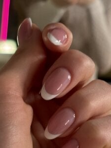 GwenAir Nails 💅 slika 3