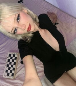 Elizabeth_rose02 💝💝 Pic 3