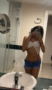 sara_sumeer Public Pic 3