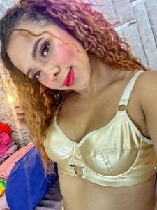 MiaVelveett Sunshine 🌞 Poză 3