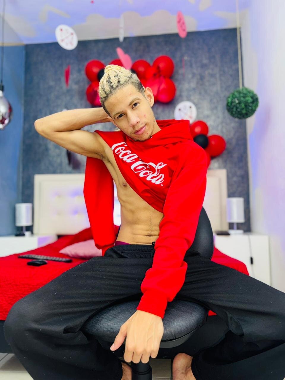 Erick_Zhimerman Aktuellstes Foto 8375