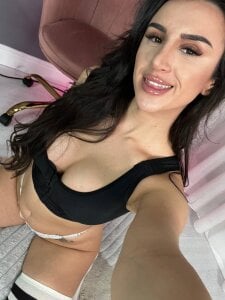 LucyxRios Public Pic 2