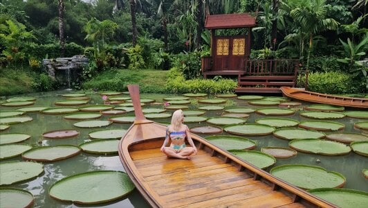 LillyMoure_ Memories of a vacation in Thailand Gambar 3