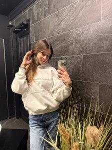 MinaMancilla oh wow Pic 5