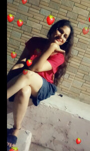 Ariana101 Public Pic 2