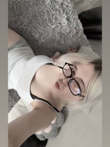 SexBIonde Public Pic 3