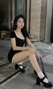 Join MisueHoli Live Sex Chat - Profiles, Reviews, & Porn