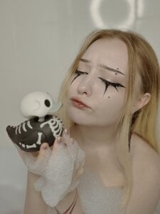 ElswythCovil bath time and duck Foto 2