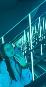 LisaSmiths Elegant Pic 6