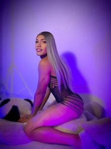 ashely_marin Public Pic 4