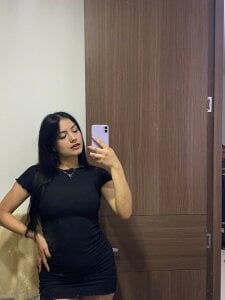 Sally_Black Public Hình 4