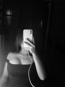 serenaaaax Meee🍒 Pic 2