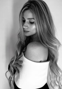 VanesaGray Im shining 💗 Poză 4