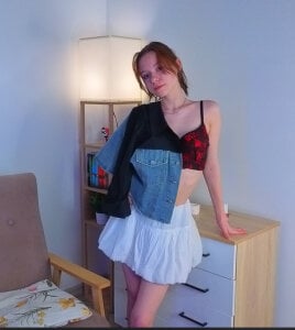 TiannaBorlace Insolent lady Foto 8