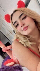 Zdjęcia Mia_Rose22 Public:  8