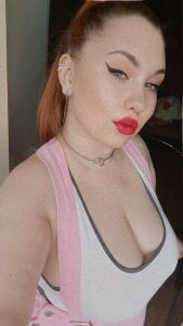 BoobieBabe Public Pic 9