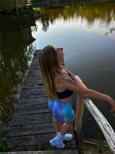 Sweet_Sinn_ Public Gambar 3