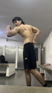 Public de IronLatino  9 Imagens