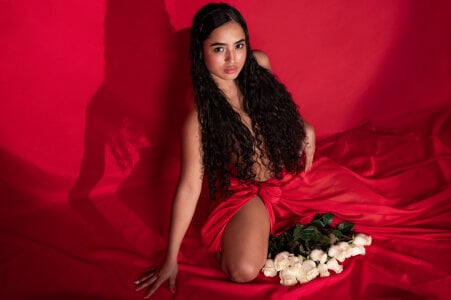 Emma_Thompssonn valentine's day Gambar 4