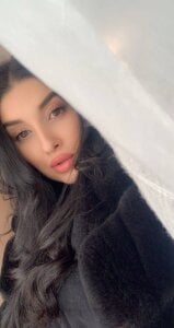 DaliaVeyron Crimson Kiss, Onyx Soul🖤 Pic 9