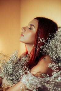 🌼Among the whispers of flowers🌼 de AylinMillerxs  6 photos