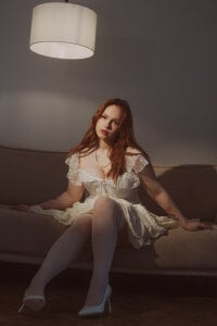 Molly_Parker Public Gambar 7