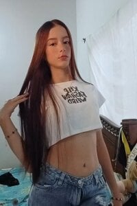 ElyraBloom Good morning, my favorite spark ☀️✨ I’m live from 8:30 a.m. to 3:30 p.m., glowing with calm allure, Pic