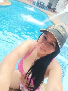 NoirHoney Public Poză 2