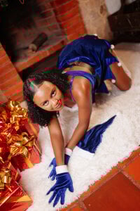 MAILYN_ER Merry 🎅🏾 2025 Pic 5