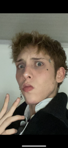 DannyParker_: Public ( 4 фото)