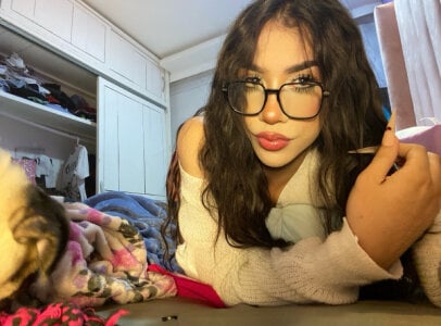 AlissonDannae777 ☁️🤍 صورة واحدة|AlissonDannae777 ☁️🤍 صورتان|AlissonDannae777 ☁️🤍  5 صور|AlissonDannae777 ☁️🤍  5 صورة