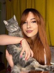 Dare you to check de EveHyde  6 Imagens