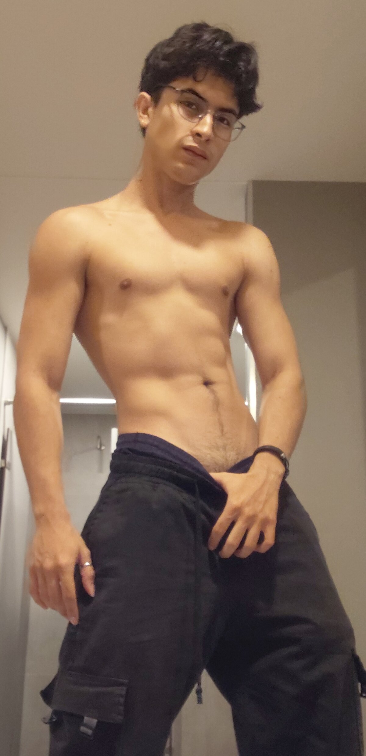 Aaron_Eze  487. kiemelt képe