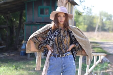 Miss_Monroe Be yourself - everyone else is already taken Pic