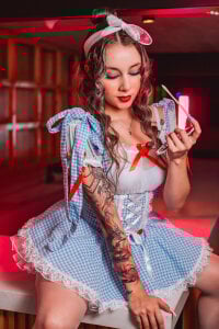 AmbarHills_1 Sweet Rebellion 🌸🤘  5. fénykép