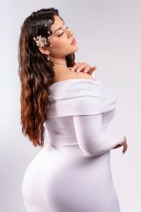 Miamontoya🤍 PRETTY WHITE PEARLS 🦪 Professional photoshoot 🤍图片 3