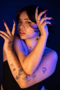 IzisLust Smoke Pic 4