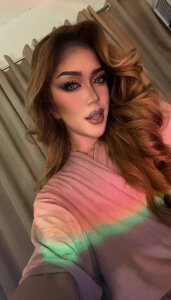 AvaWintour Just me🫶 зображення