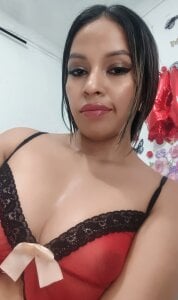 Zdjęcia AntonelaMorriz seductive baby:  5