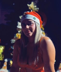 julietha_taylor Merry Christmas 🎄🌟 Gambar 2