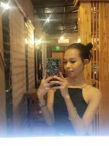 Free pictures for my loyal tippers de ASIAN_KATE  4 photos