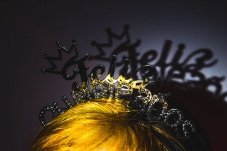 Ashnikko__March 10th is my birthday Bild 2