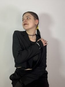 BevHanni My favorite photos😍 Pic