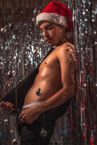 NicolasRey1 Wrapped in Christmas Magic 🎁 Pic 5