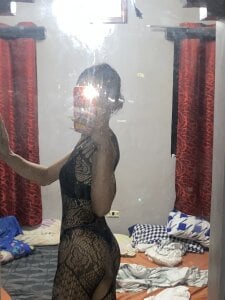 Urfucking_khloe1 Public Pic 2