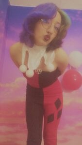 mitsuri_nyx harley quinn ❤️🖤 Pic 4